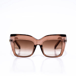 
            
                Load image into Gallery viewer, Champagne oversized sunglasses
            
        