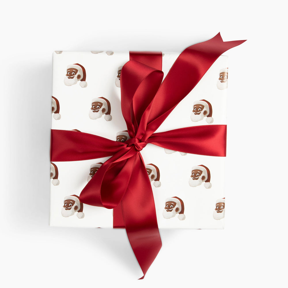 
            
                Load image into Gallery viewer, Clarence Claus™ Close Up Gift Wrap
            
        